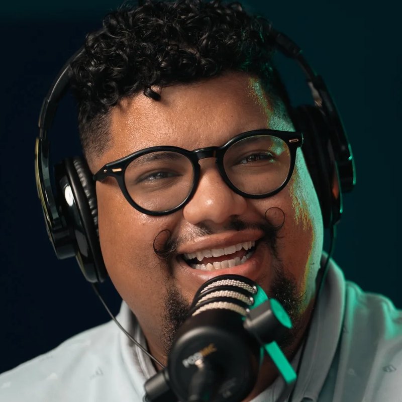 Pastor Luis Santiago